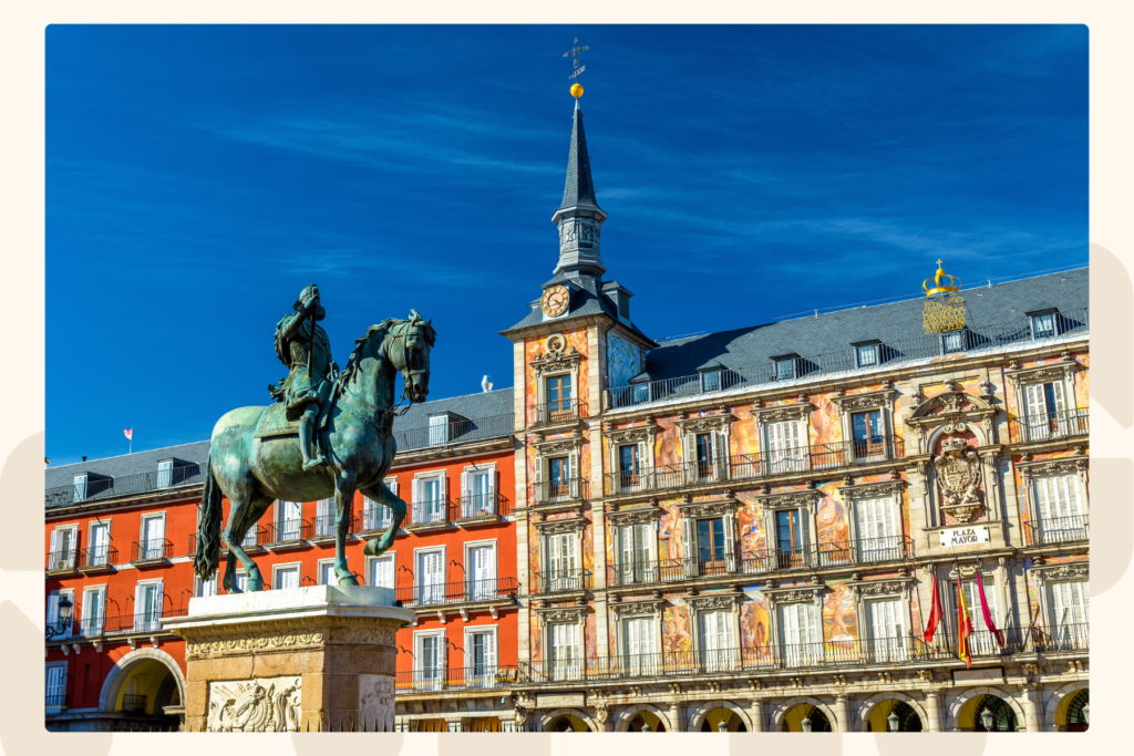 Plaza Mayor - centralny plac w Madrycie